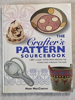 📘The Crafters Pattern Sourcebook: 1,001 Classic Motifs for Every Craft
